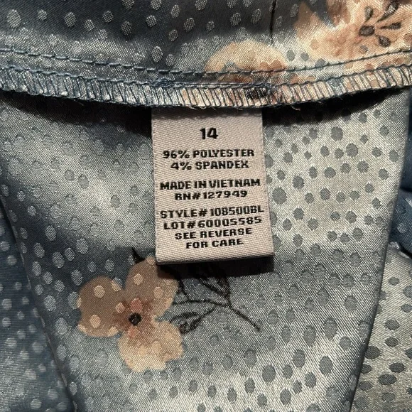 Emma & Michele silky lightweight spring summer midi length sleeveless dress - Picture 8 of 9